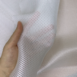 Сетка 3D трехслойная Air mesh 160 гр/м2 (Ширина 150см), цвет Белый (на отрез) в Батайске
